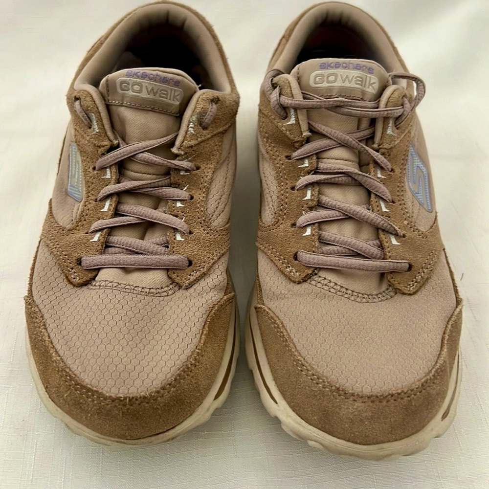 Skechers~Go Walk / Athletic Shoe - Picture 2 of 7